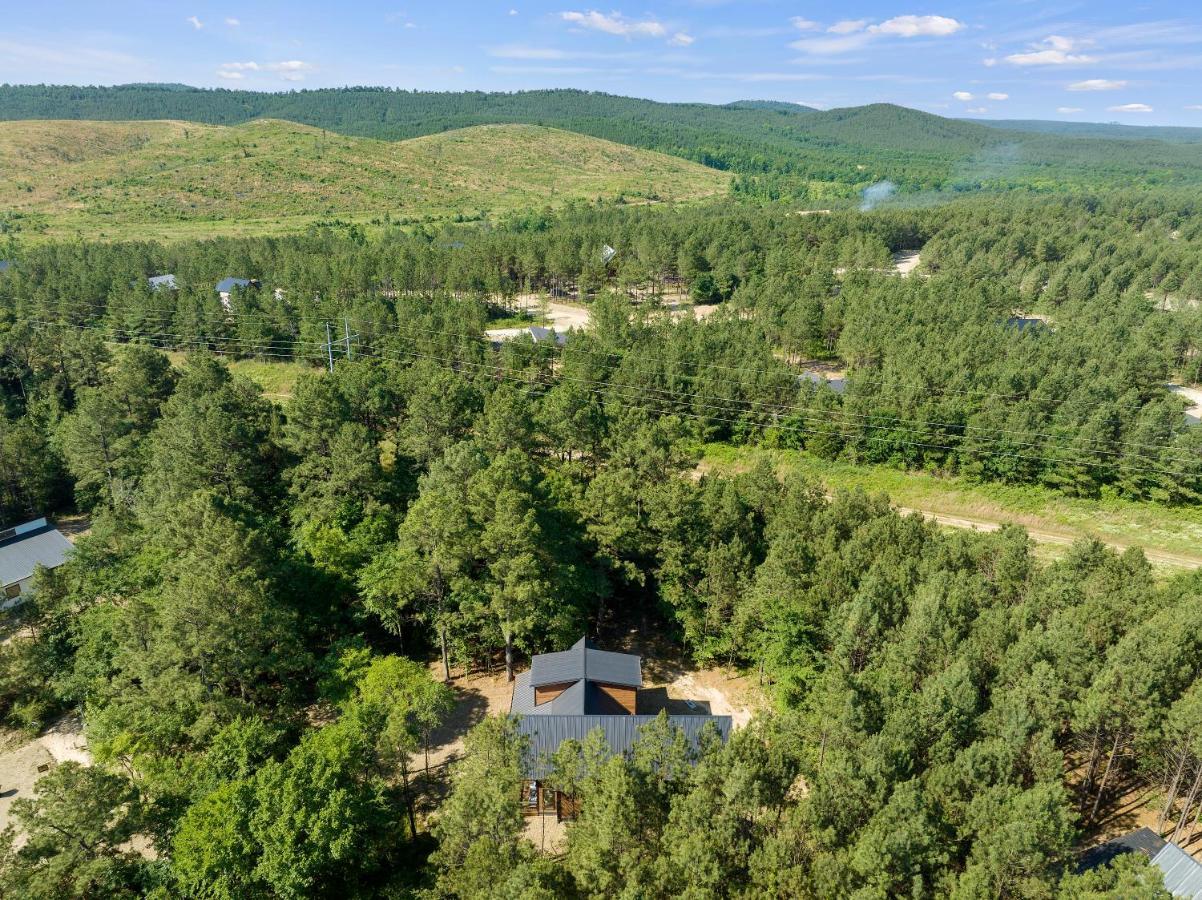Bright Modern Luxury - Broken Bow Dream Retreat Villa ภายนอก รูปภาพ